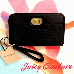 🍭 NWT!! Juicy Couture Black "Love Me Not" Wallet Wristlet with Zipper Closure